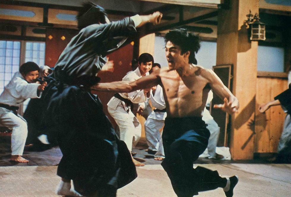bruce lee in action in fist of fury