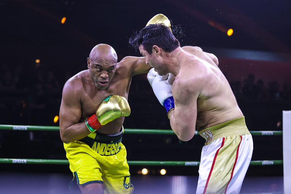 Anderson Silva vs. Chael Sonnen