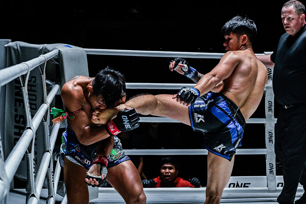 Rittidet-Sor-Sommai-Pompet-PK-Saenchai-ONE-Friday-Fights-44