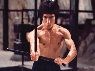 Body as Weapon; Discover Bruce Lee's Secret Formula: How His Revolutionary Training Techniques Transformed Martial Arts Forever!