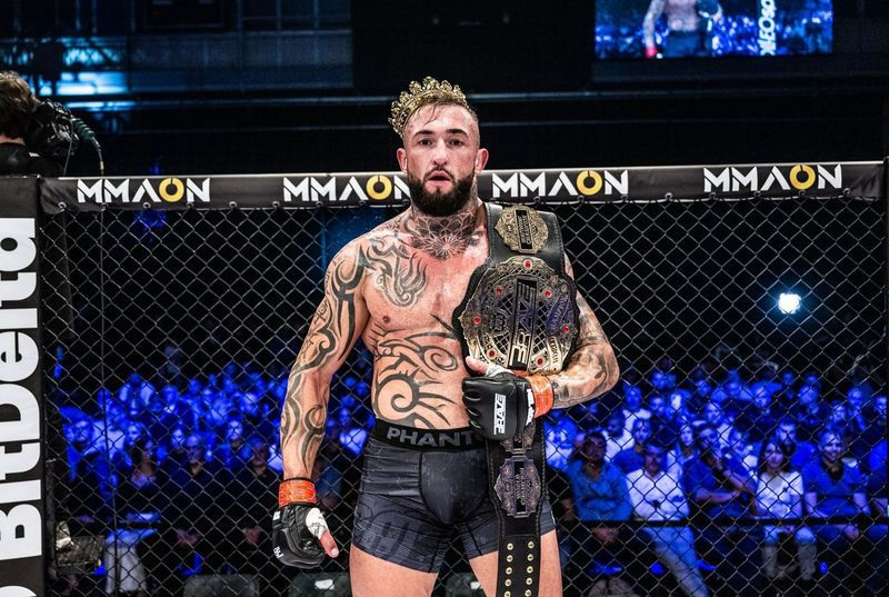Pavel Dailidko, BRAVE CF Heavyweight World Champion