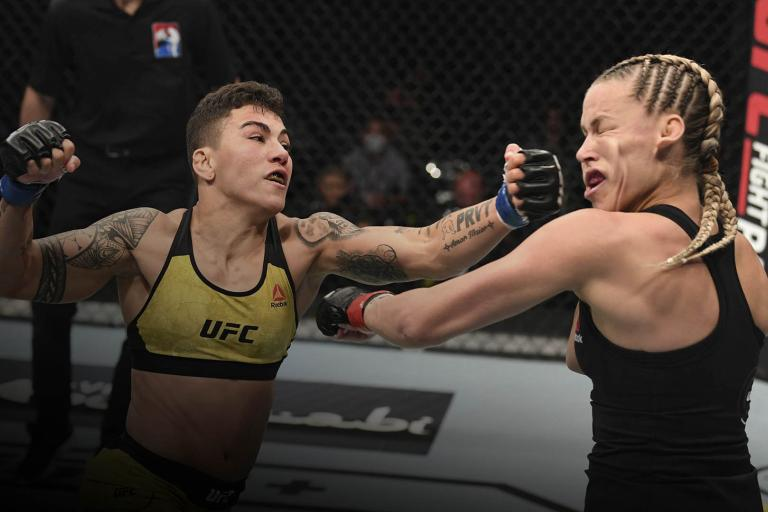 Jessica Andrade vs. Katlyn Chookagian