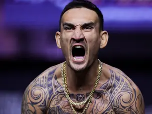 Is The Record-Breaking King Max Holloway Ready to Reclaim His Throne at UFC 308