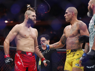 Jiří Procházka's Swift Ascent to UFC Light Heavyweight Champion: Key Fights and Achievements