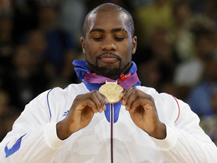 Teddy Riner Shatters Records: Clinches Fourth Olympic Gold Amidst Roaring Crowds!