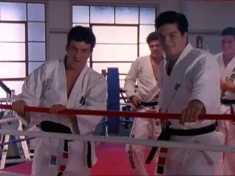Machado Brothers appear on Walker, Texas Ranger