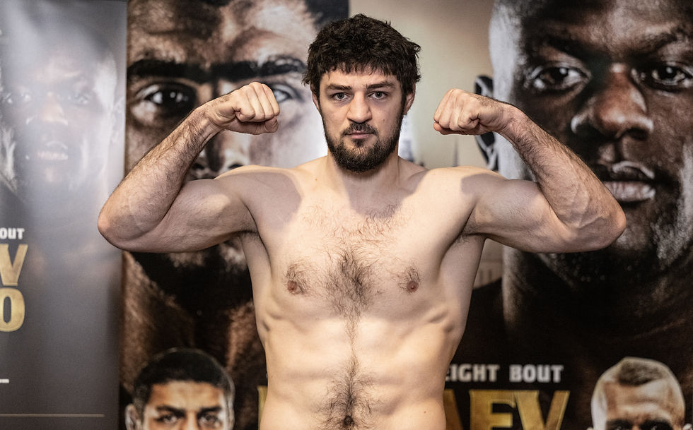 Rasul Magomedov makes weight at BRAVE CF 90