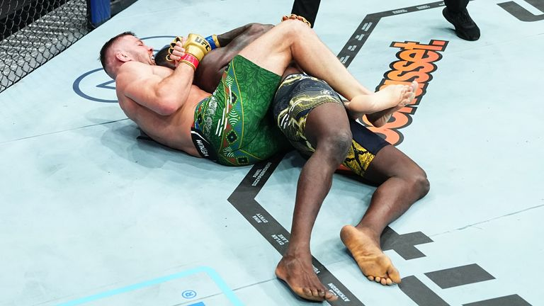 Dricus Du Plessis Submits Israel Adesanya