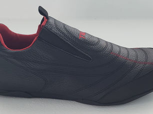 Enter Talón Footwear!