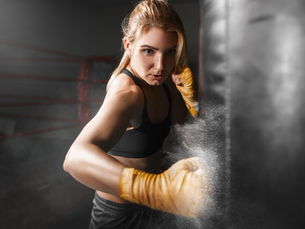 Why Don't Kickboxers Succeed in Muay Thai?