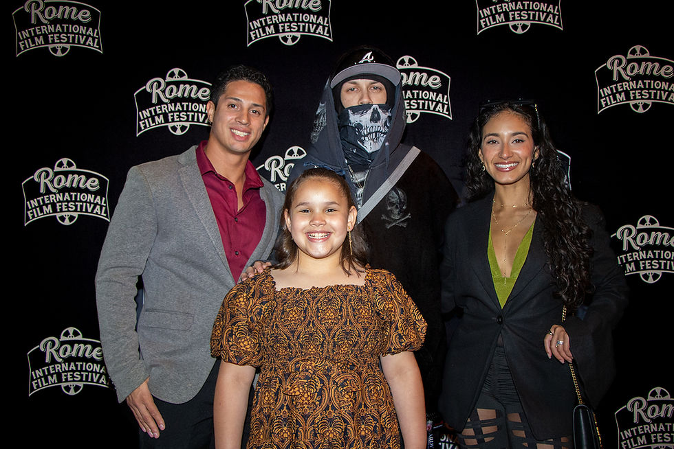 Jewelianna Ramos-Ortiz with family